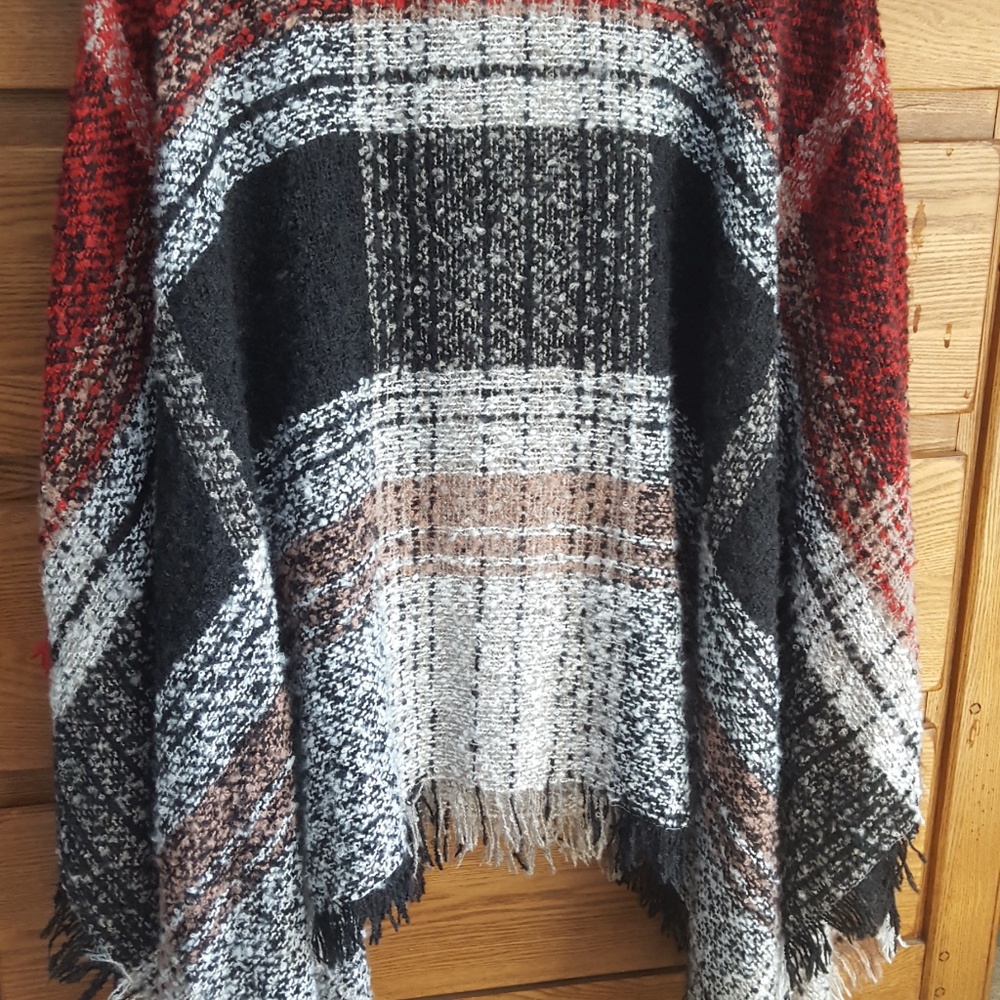 Checkered Turtleneck Poncho